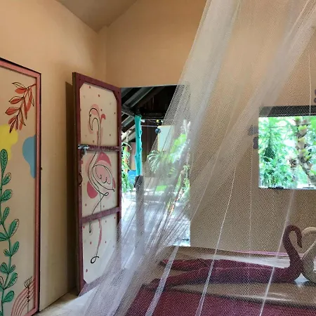 Rasta Baby Bar & Bungalows - Suitable For Young Travelers Koh Phayam Exterior foto